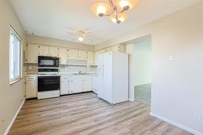 2260 Coach Drive #D, Kettering, OH 45440 - Photo 11
