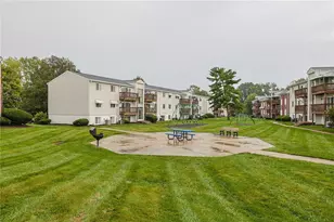 2260 Coach Dr, Kettering, OH 45440 - Photo 27
