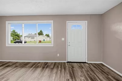 859 Flintridge Drive, Fairborn, OH 45324 - Photo 9