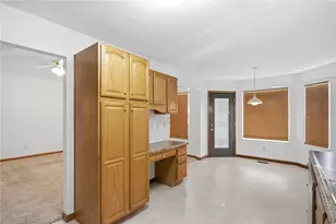 2300 Wilshire Dr, Piqua, OH 45356 - Photo 15
