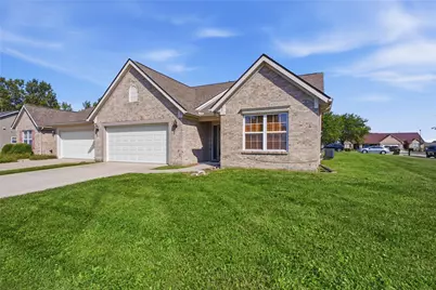2300 Wilshire Drive, Piqua, OH 45356 - Photo 1