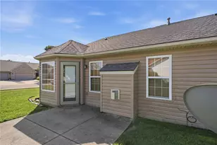 2300 Wilshire Dr, Piqua, OH 45356 - Photo 33