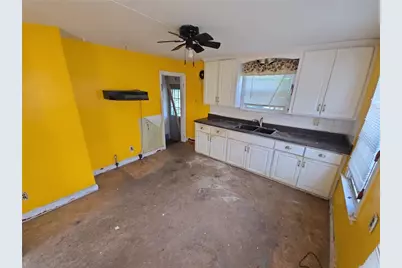 59 S Moss Avenue, Dayton, OH 45417 - Photo 7