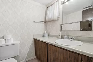 6447 Harbinger Ln, Miamisburg, OH 45449 - Photo 11