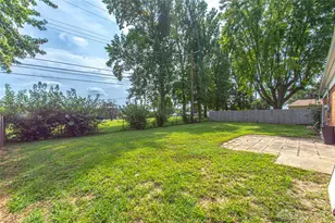 1482 Cobblestone St, Riverside, OH 45432 - Photo 21