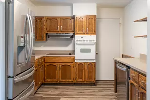3555 Knollwood Dr, Beavercreek, OH 45432 - Photo 5