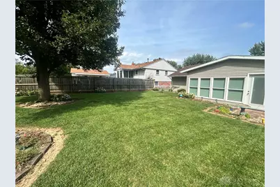 6821 Ginger Avenue, Enon Vlg, OH 45323 - Photo 31