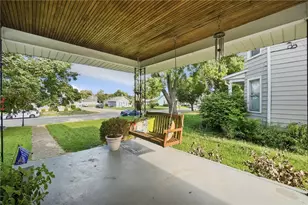 408 S 4th St, Miamisburg, OH 45342 - Photo 3