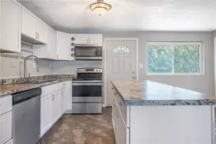 5232 Fishburg Rd, Huber Heights, OH 45424 - Photo 7