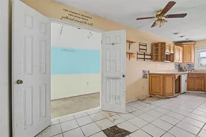 2260 N Aragon Avenue, Dayton, OH 45420 - Photo 11