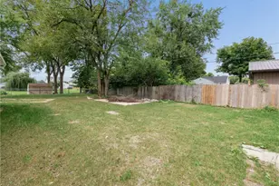 629 Little Meadow Dr, Dayton, OH 45404 - Photo 35