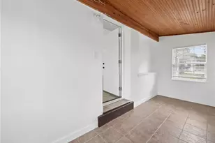 629 Little Meadow Dr, Dayton, OH 45404 - Photo 7