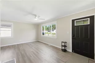 5276 Woodbine Ave, Dayton, OH 45432 - Photo 5