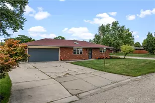 6125 Imperial Hills Dr, Dayton, OH 45414 - Photo 3