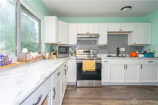 5600 Mission Ct, Dayton, OH 45431 - Photo 17