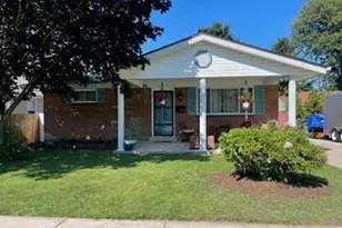 821 Princeton Ave, Fairborn, OH 45324 - Photo 1