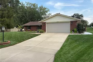 2308 Wrenside Ln, Dayton, OH 45440 - Photo 31