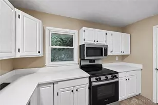 2151 S Smithville, Kettering, OH 45420 - Photo 13