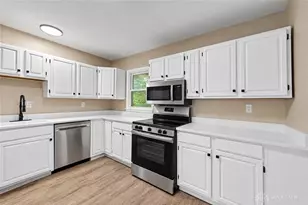 2151 S Smithville, Kettering, OH 45420 - Photo 11