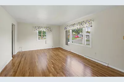 2064 Hillsdale Avenue, Harrison Twp, OH 45414 - Photo 5