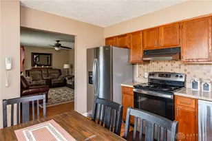 1011 Abington Pl, Springfield, OH 45503 - Photo 15