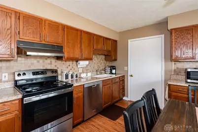 1011 Abington Place, Springfield, OH 45503 - Photo 13