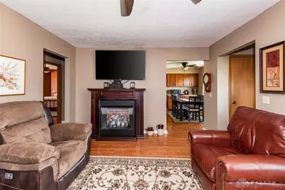 1011 Abington Place, Springfield, OH 45503 - Photo 9