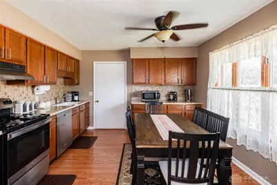 1011 Abington Place, Springfield, OH 45503 - Photo 11