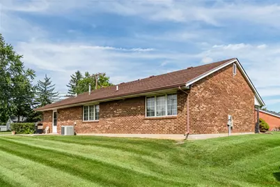 1011 Abington Place, Springfield, OH 45503 - Photo 31