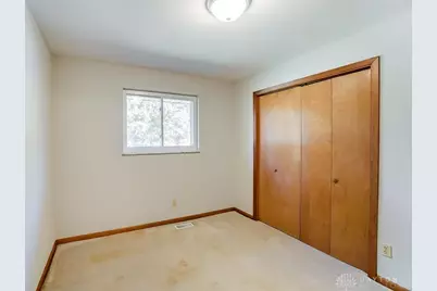 640 Deptford Avenue, Washington Twp, OH 45429 - Photo 33