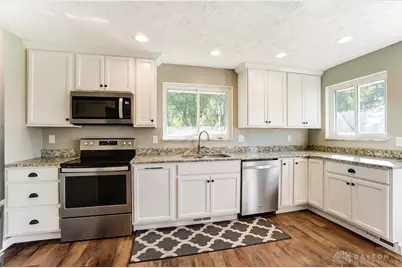 640 Deptford Avenue, Washington Twp, OH 45429 - Photo 13