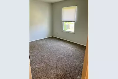 8711 Watergate Drive, Huber Heights, OH 45424 - Photo 15
