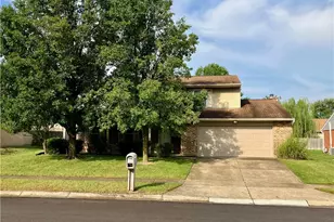 8711 Watergate Dr, Huber Heights, OH 45424 - Photo 1