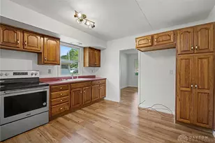 413 N Church St, New Carlisle, OH 45344 - Photo 11