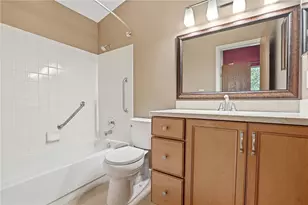 6701 Green Branch Dr, Centerville, OH 45459 - Photo 17
