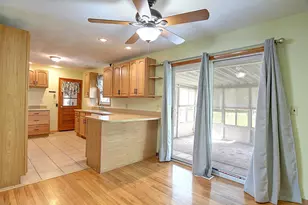 2752 Danbury Rd, Springfield, OH 45505 - Photo 9