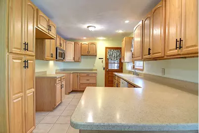 2752 Danbury Road, Springfield, OH 45505 - Photo 11