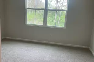 4031 Hemlock Ct, Dayton, OH 45424 - Photo 11