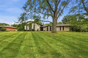 910 Sunnycreek Dr, Centerville, OH 45458 - Photo 5