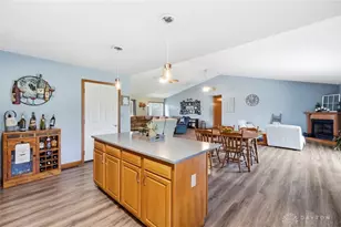 135 Country Manor Dr, Wilmington, OH 45177 - Photo 23