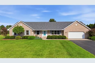 135 Country Manor Drive, Wilmington, OH 45177 - Photo 5