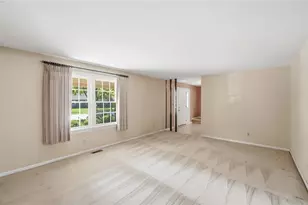 2933 Meadow Park Dr, Kettering, OH 45440 - Photo 17