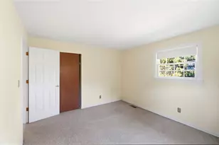 2933 Meadow Park Dr, Kettering, OH 45440 - Photo 49