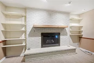 2933 Meadow Park Dr, Kettering, OH 45440 - Photo 35