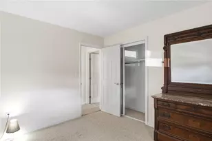 1981 Campus Dr, Fairborn, OH 45324 - Photo 17