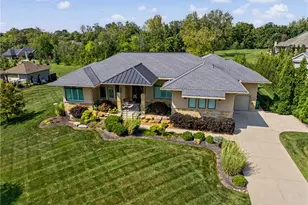 8303 Turning Leaf Crossing, Springboro, OH 45066 - Photo 3