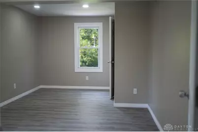 467 Groveland Avenue, Dayton, OH 45417 - Photo 29