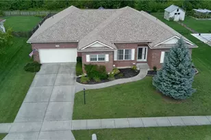 5981 Oak Ridge Dr, Huber Heights, OH 45424 - Photo 1