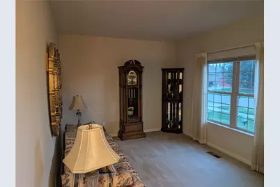 5981 Oak Ridge Drive, Huber Heights, OH 45424 - Photo 7