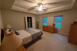 5981 Oak Ridge Dr, Huber Heights, OH 45424 - Photo 19